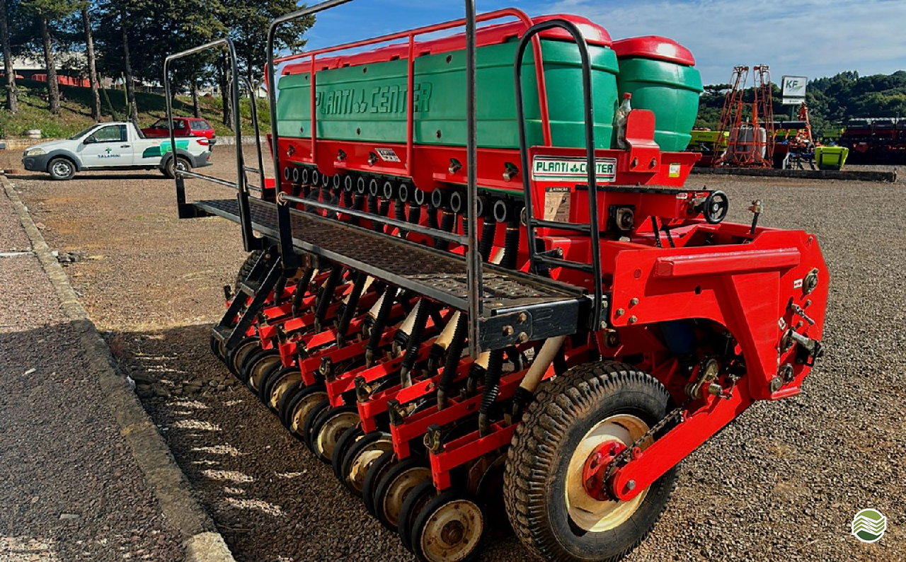 SEMEADEIRA PLANTI CENTER SFR 17000 Talamini Máquinas e Implementos Agrícolas CAMPOS NOVOS SANTA CATARINA SC